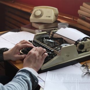 blog-3 Bir Kitaba Kendini Kaptırmak Nasıl Mümkün Olur?